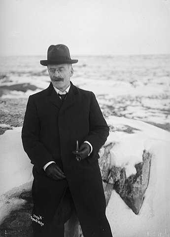 Knut_Hamsun,_by_Anders_Beer_Wilse